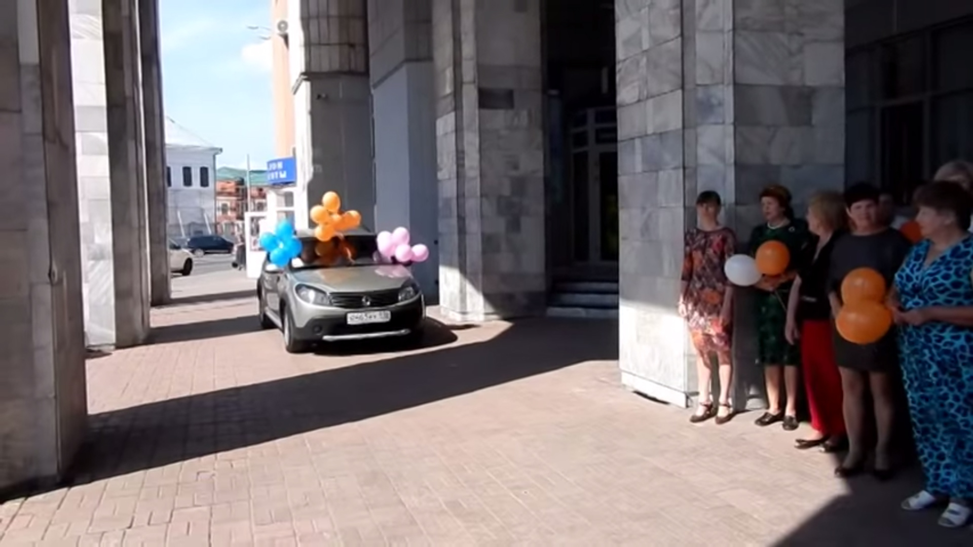 DreamTeam Казань Вручение Автомобиля Малашиной Зинаиде DreamTeam Казань Вручение Автомобиля Малашиной Зинаиде